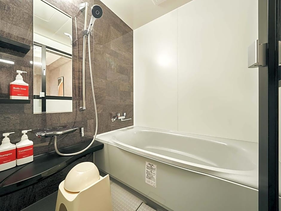 Rakuten STAY naha-tomarifuto 7F Twin Room