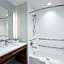 Holiday Inn Express & Suites Houston S-Medical Ctr Area, an IHG Hotel By IHG