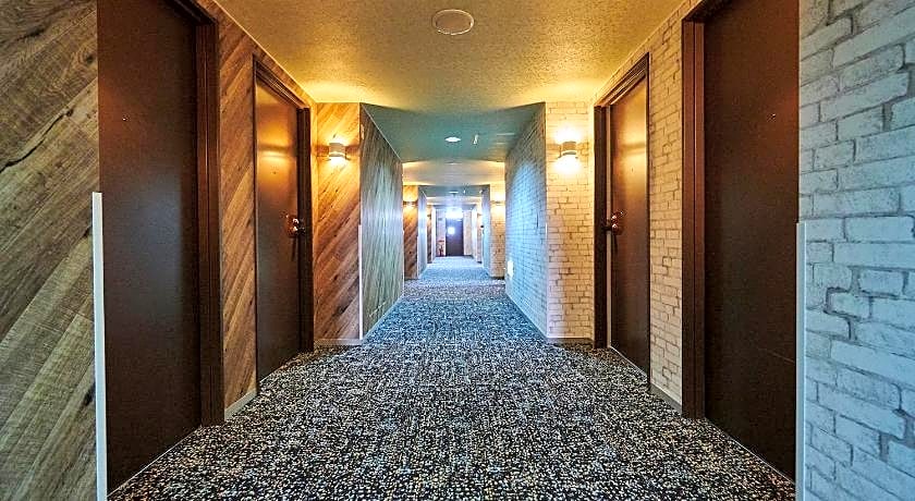 Annex Royal Hotel