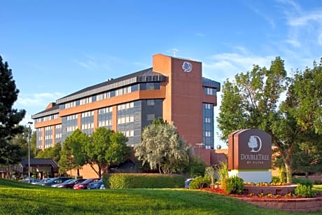 DoubleTree by Hilton Denver/Westminister