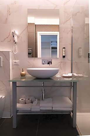 Deluxe Triple Room with Balcony