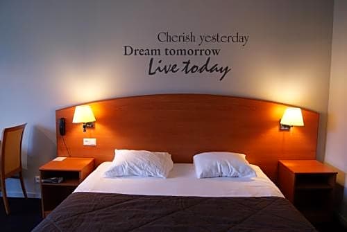 HotelPhoto4
