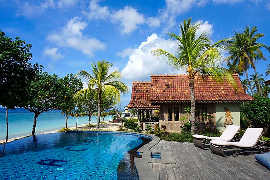 Blue Harbor Beachfront Villas & Resto