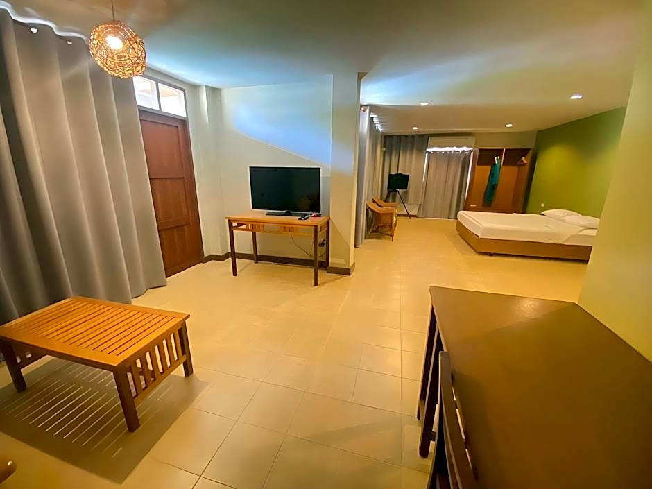 Sun Hotel