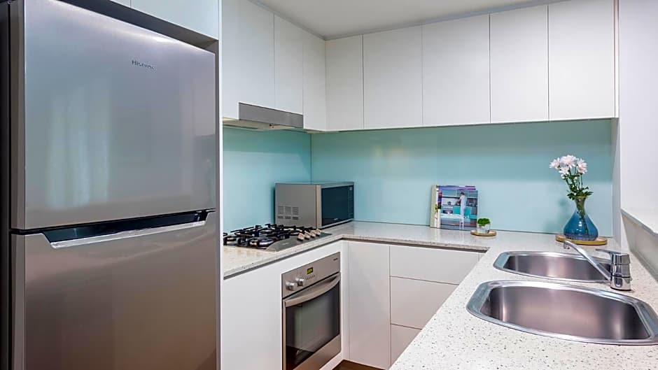 Oaks Brisbane Casino Tower Suites