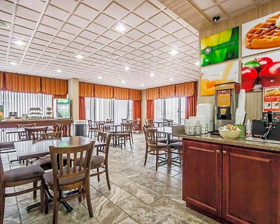 Quality Inn Paris