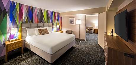 Executive Suite King Non-Smoking