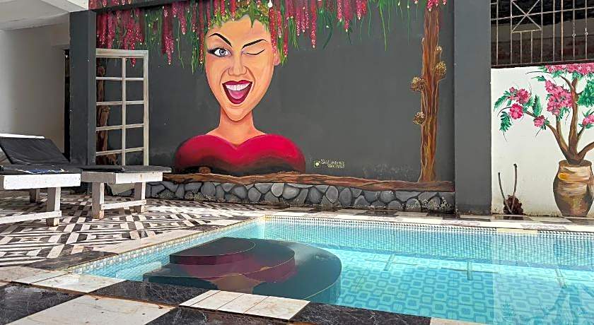 Casa Almeida Guest House