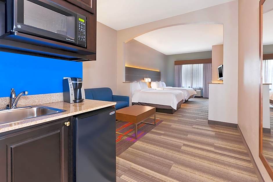 Holiday Inn Express Hotel & Suites Warminster-Horsham By IHG