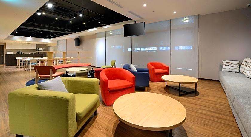 Park City Inn & Hostel - Yonghe Taipei