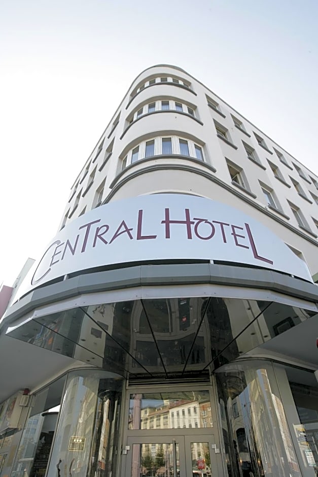 Central Hotel