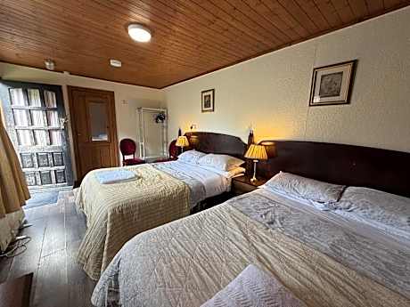 Comfort Quadruple Room