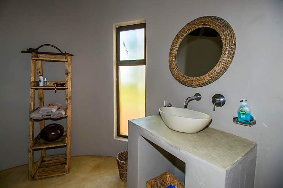 LookOut Safari Lodge