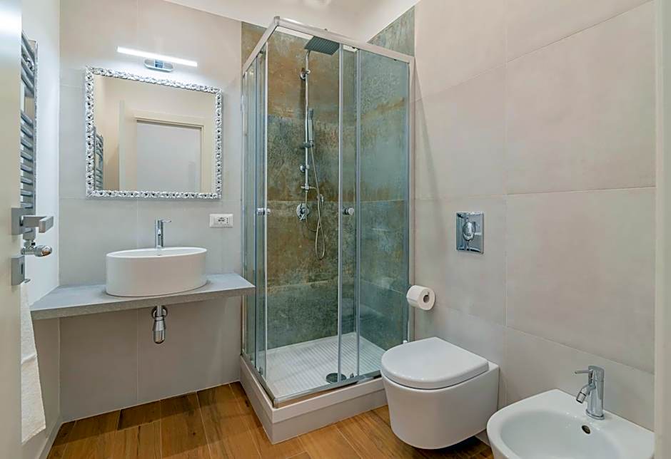 Leo's Colosseum - Private Apartments