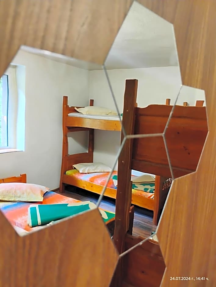 хижа "Скакавица"