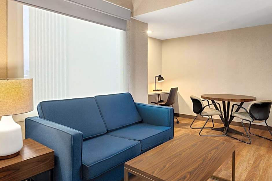 Four Points by Sheraton Galerias Monterrey