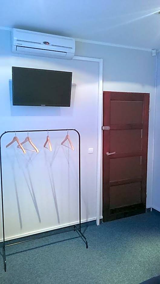 Foto 1 von 5 von Standard Double Room with Shared Bathroom