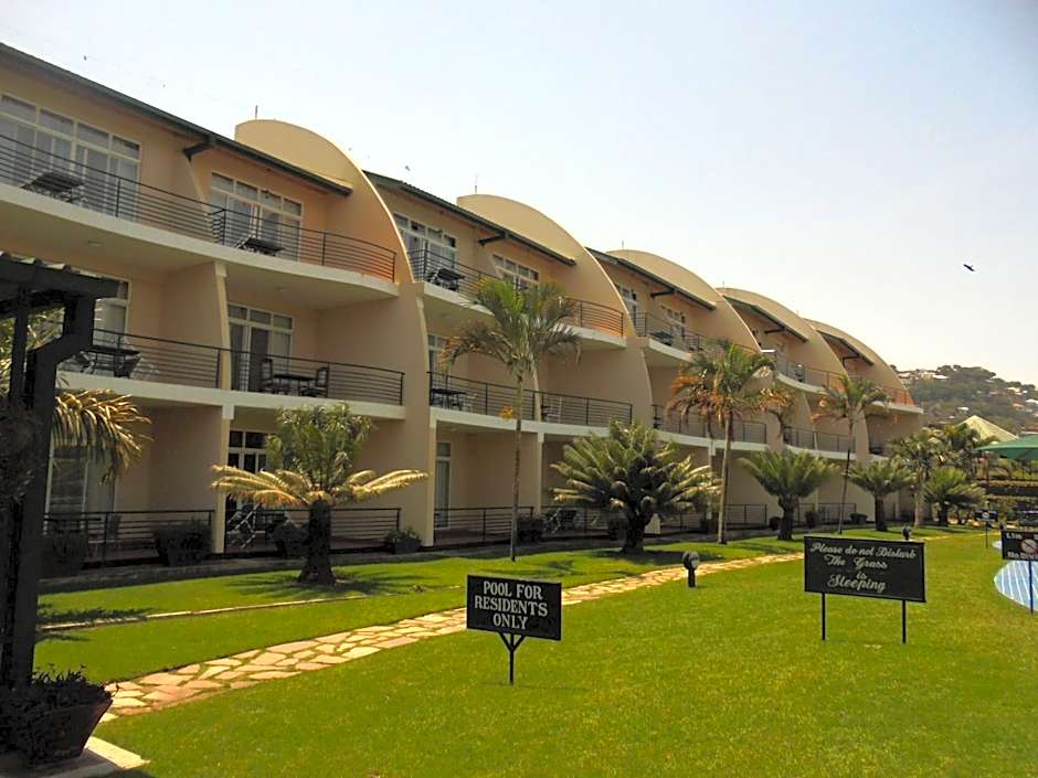 Ryan's Bay Hotel