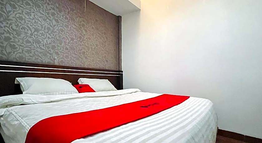 RedDoorz @ Best Hotel Jalan Dr. Sutomo Siantar