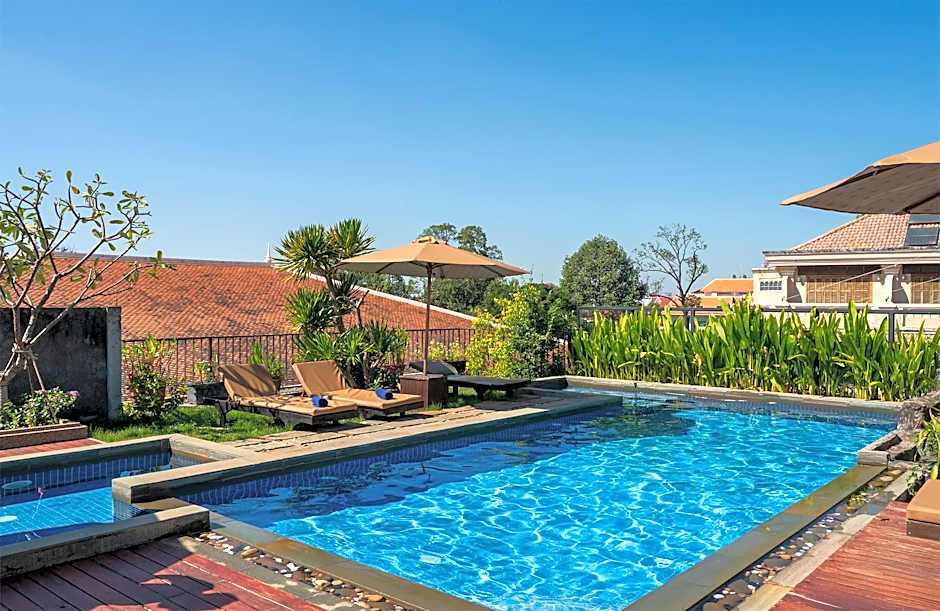 Siem Reap River View Residence