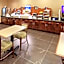 Holiday Inn Express Hotel & Suites Carthage By IHG