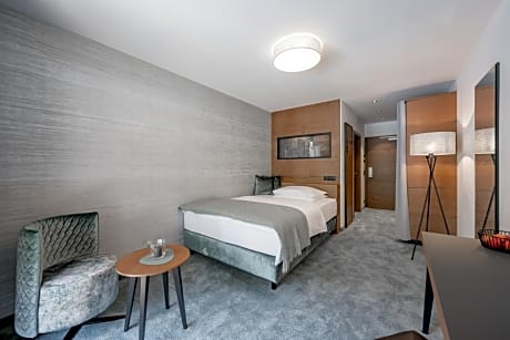 Deluxe Single Room with Balcony