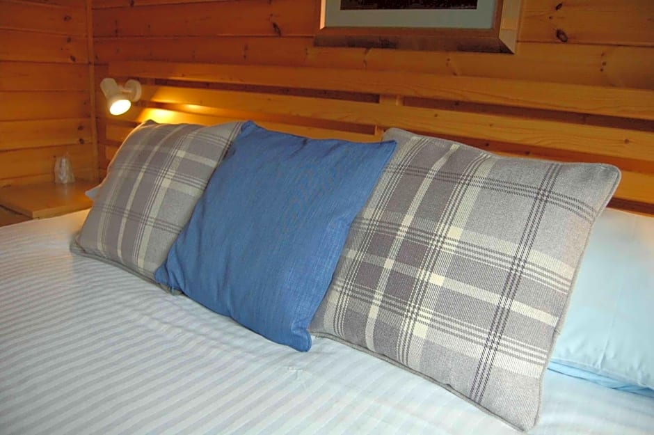 Luxury woodland Alder Lodge