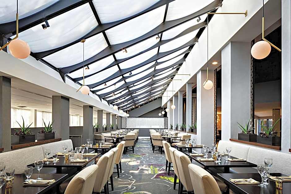DoubleTree by Hilton Fairfield Hotel & Suites, NJ