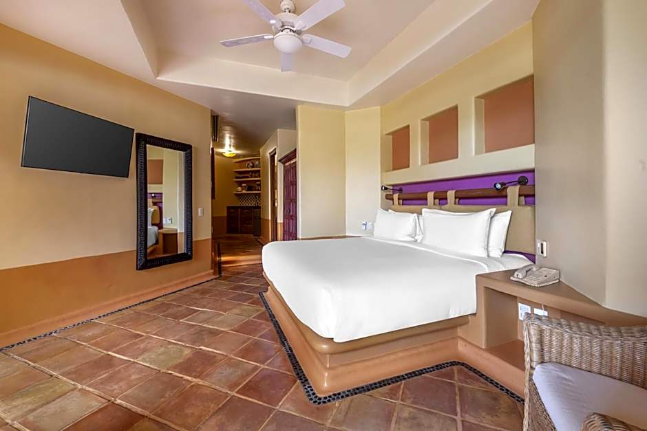 Hilton Grand Vacations Club Zihuatanejo Mexico
