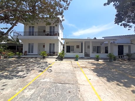 Puri Kesumayudha House 2