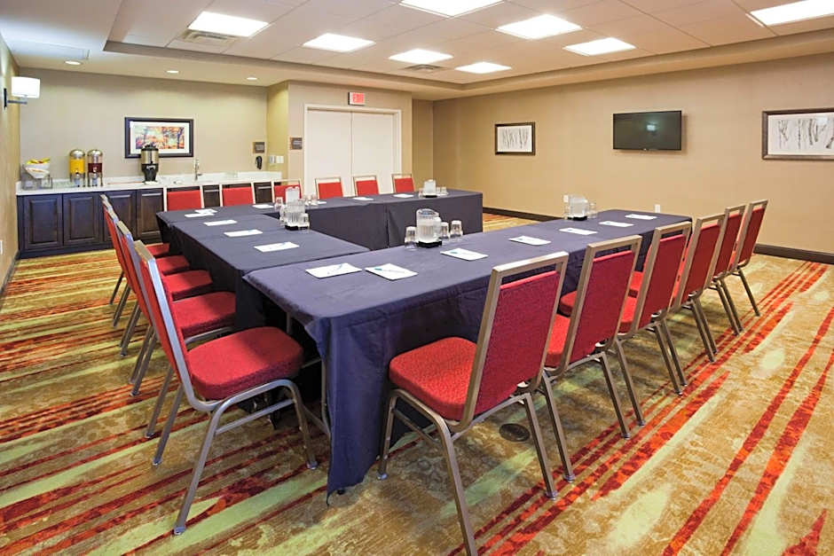 Homewood Suites By Hilton Davenport