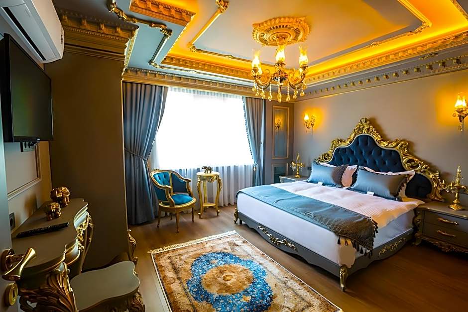 Real King Suite Hotel