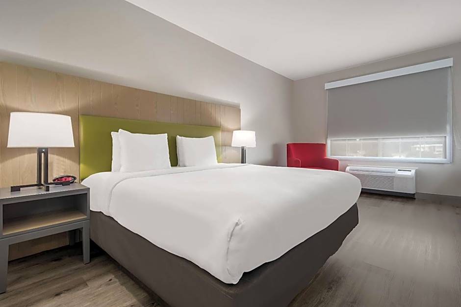 Photo 1 of 1 of 1 King Bed, Accessible