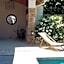 CHAMBRES D'HÔTES L'Oréliane en Provence Adults Only