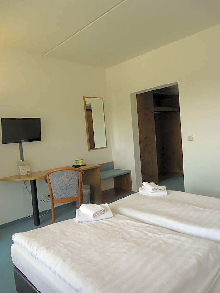 GreenLine Hotel Hellfeld