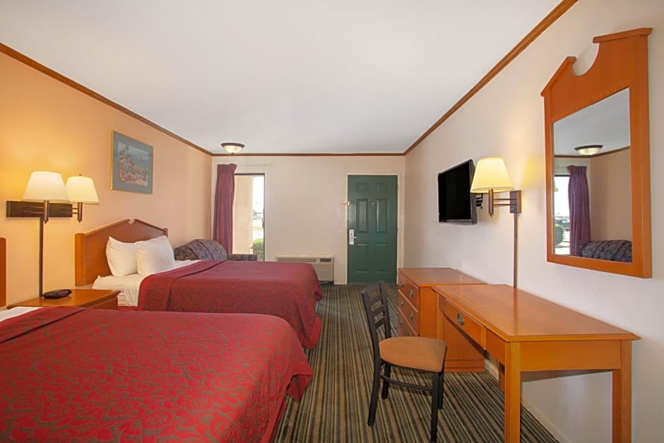 Days Inn by Wyndham Wichita West Near Airport