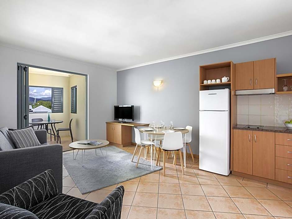 Mantra in the Village Port Douglas