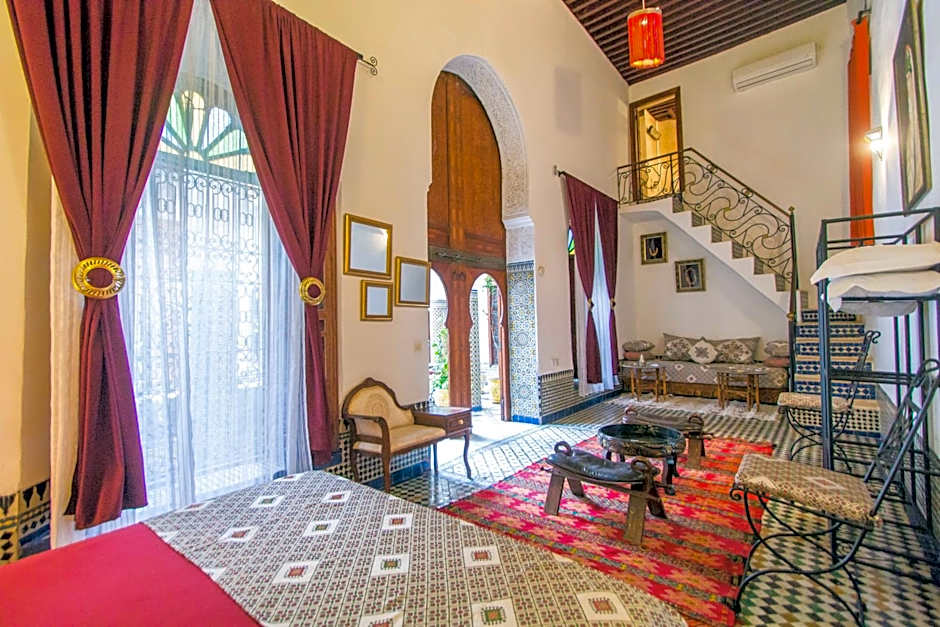 Riad Dar Skalli & SPA