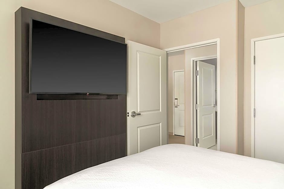 Residence Inn Detroit Dearborn