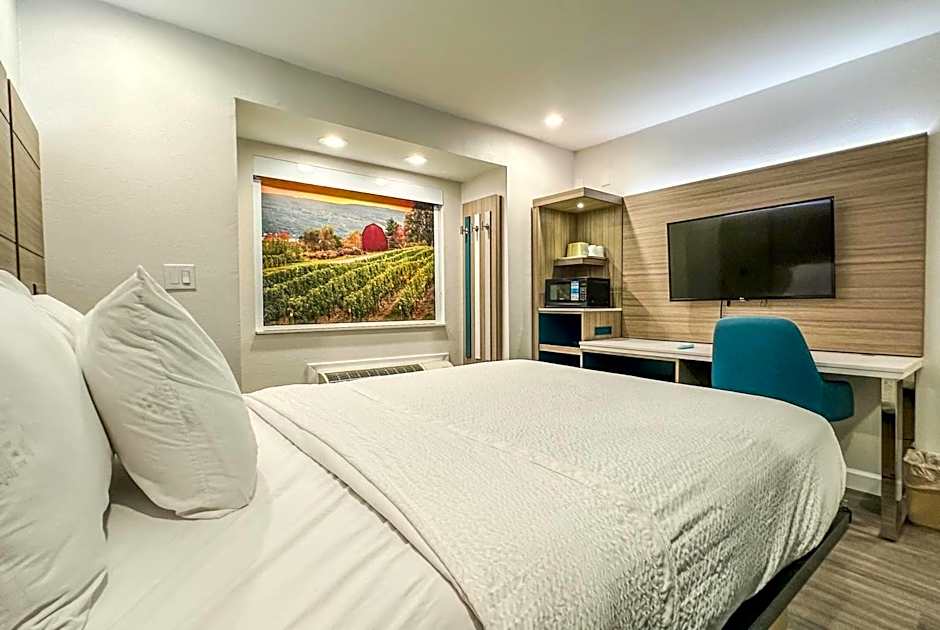 Baymont by Wyndham Henrietta/Rochester