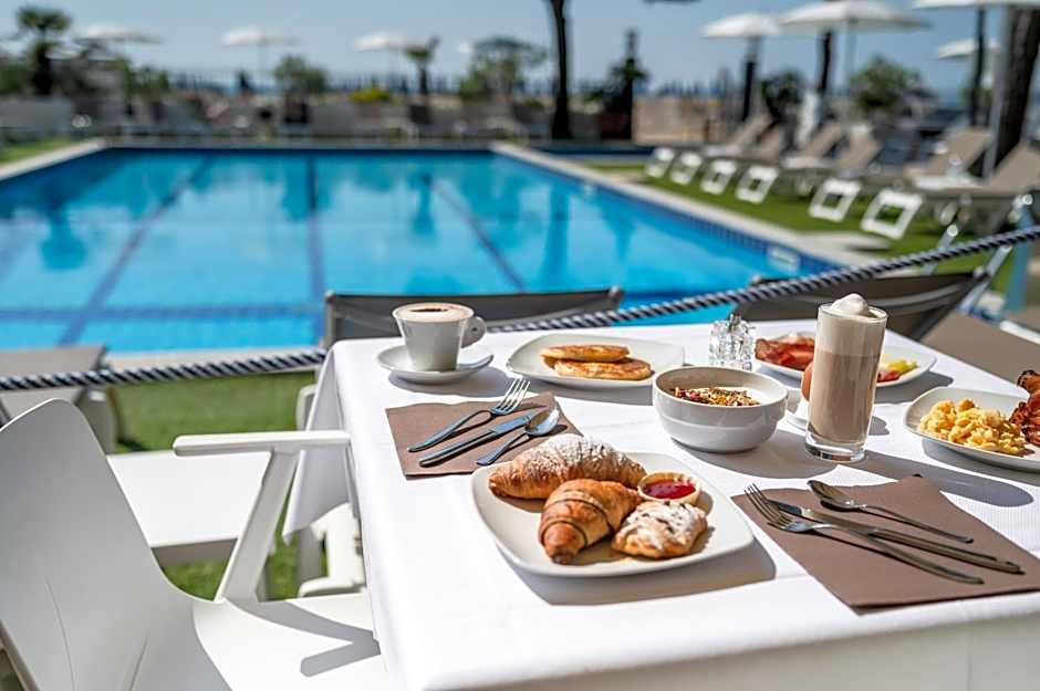 Hotel Excelsior
