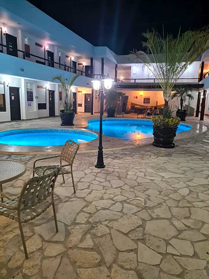 Hotel Maioris La Paz