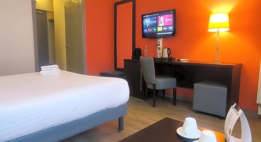 Hotel Be Guest Limoges Sud ex Black & Green