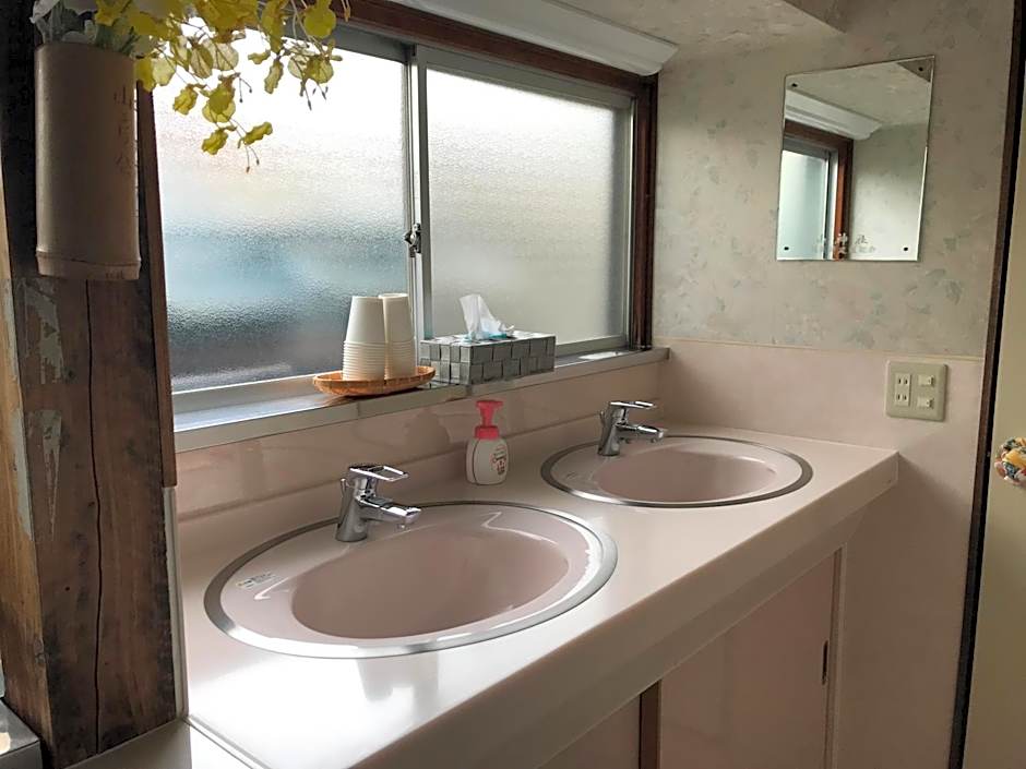 Fujiyoshida Youth Hostel