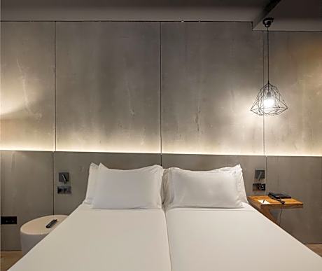 Interior Double Room