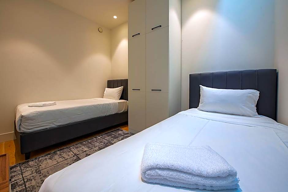 12, Apartments, 4-6 Pers, Central, Stunning View, Near Supermarket & Public Transport