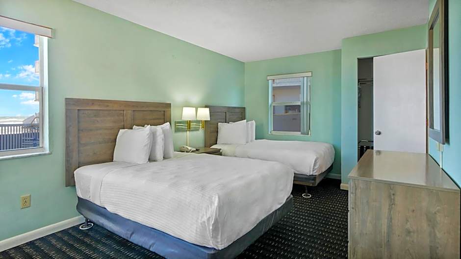 Ocean Court Beachfront Hotel