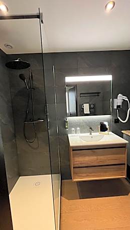 Double Room with Lake View