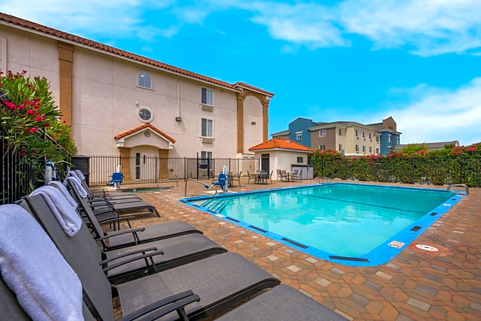  Best Western Salinas Valley Inn & Suites