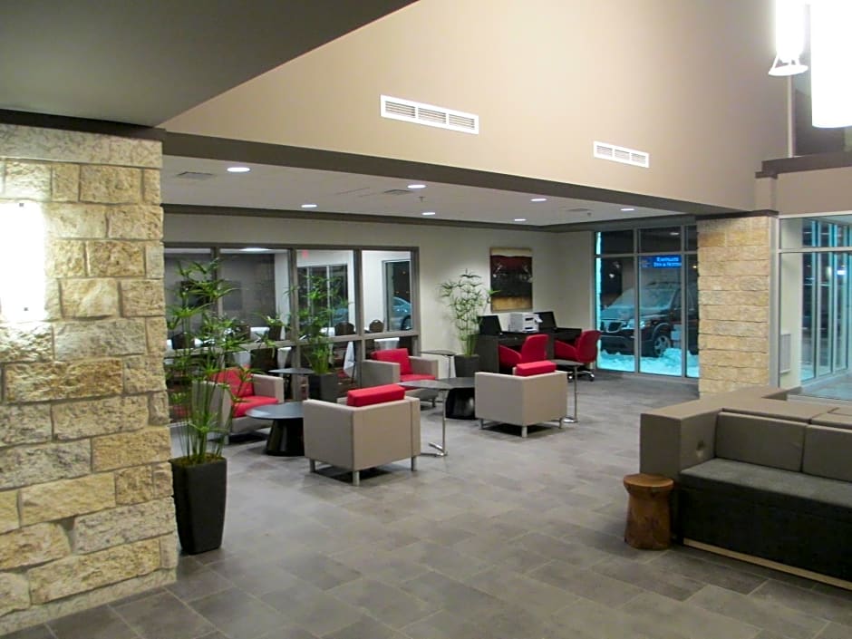 Best Western Plus Eastgate Inn & Suites